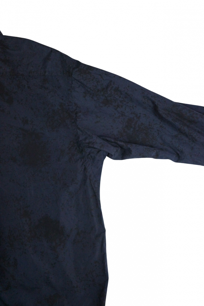 TOHNAI/REGULAR COLLAR SHIRT SPOTS NAVY
