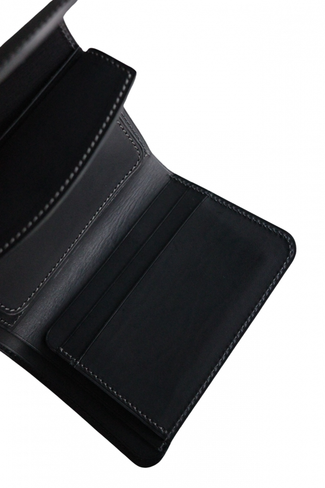 POST PRODUCTION/FLAP WALLET