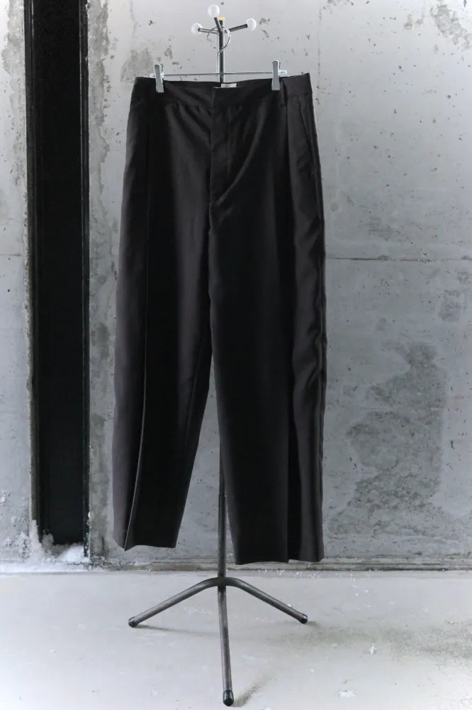 BISOWN/SHEER WOOL PLEATSTUCK SLACKS BROWN