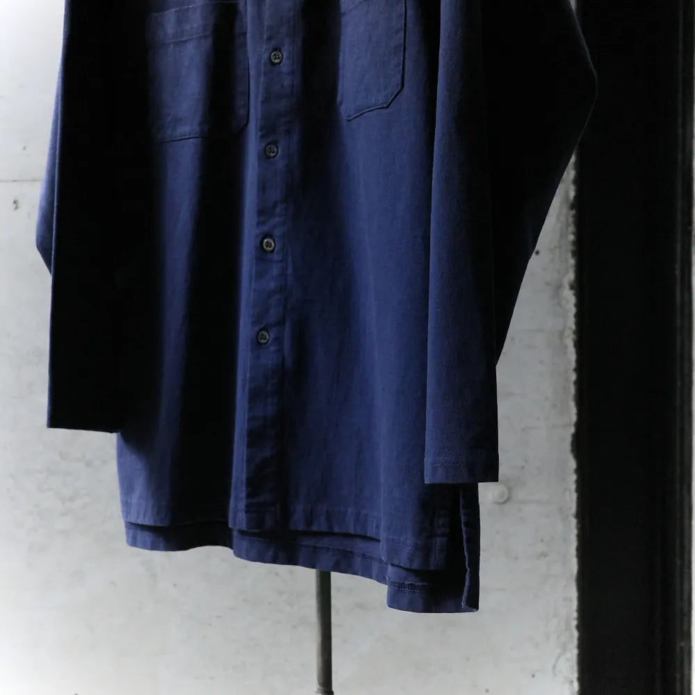 TOHNAI/COLLARLESS SHIRT