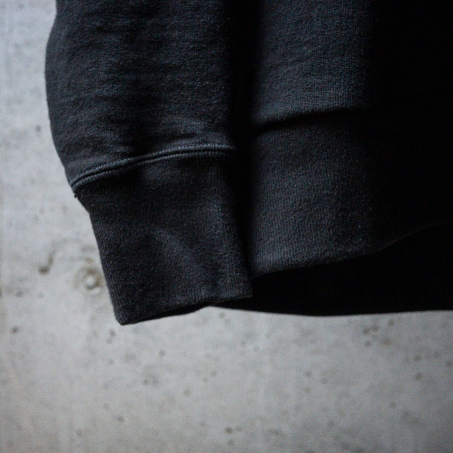 WONDER ROOM/Crewneck Sweat Shirt
