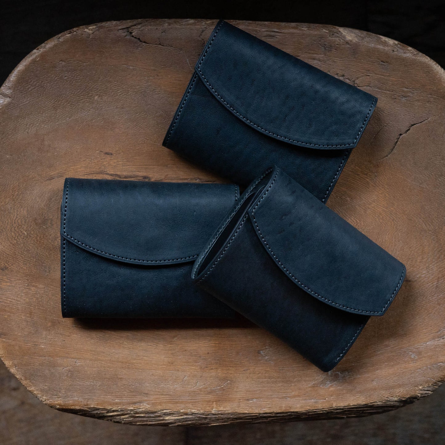 POST PRODUCTION/FLAP WALLET