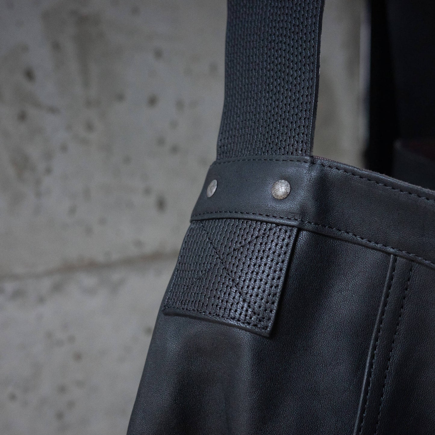T.T Taiga Takahashi(ティー・ティー/タイガ タカハシ)/Lot.018 Newsboy Bag Horse Leather Small