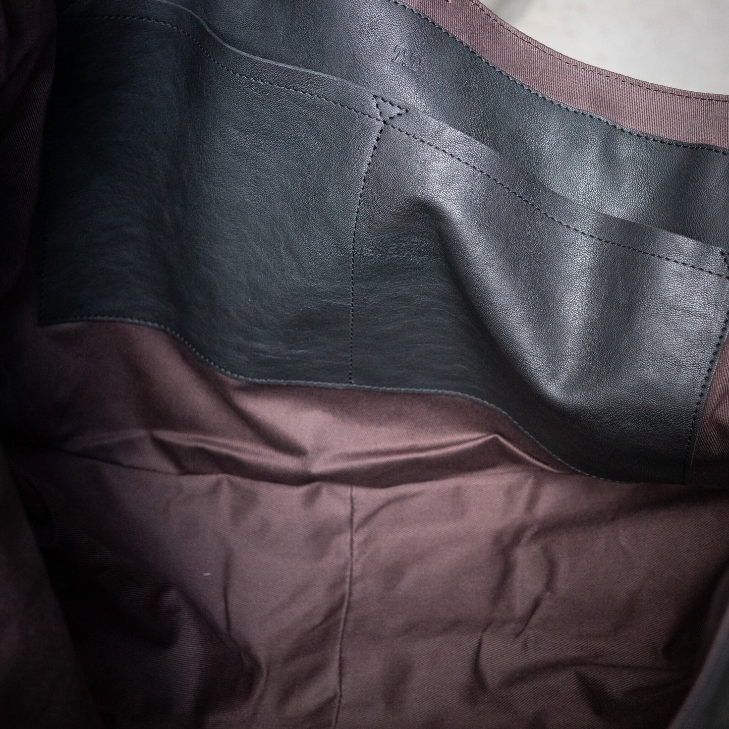 T.T Taiga Takahashi(ティー・ティー/タイガ タカハシ)/Lot.004 Newsboy Bag Horse Leather