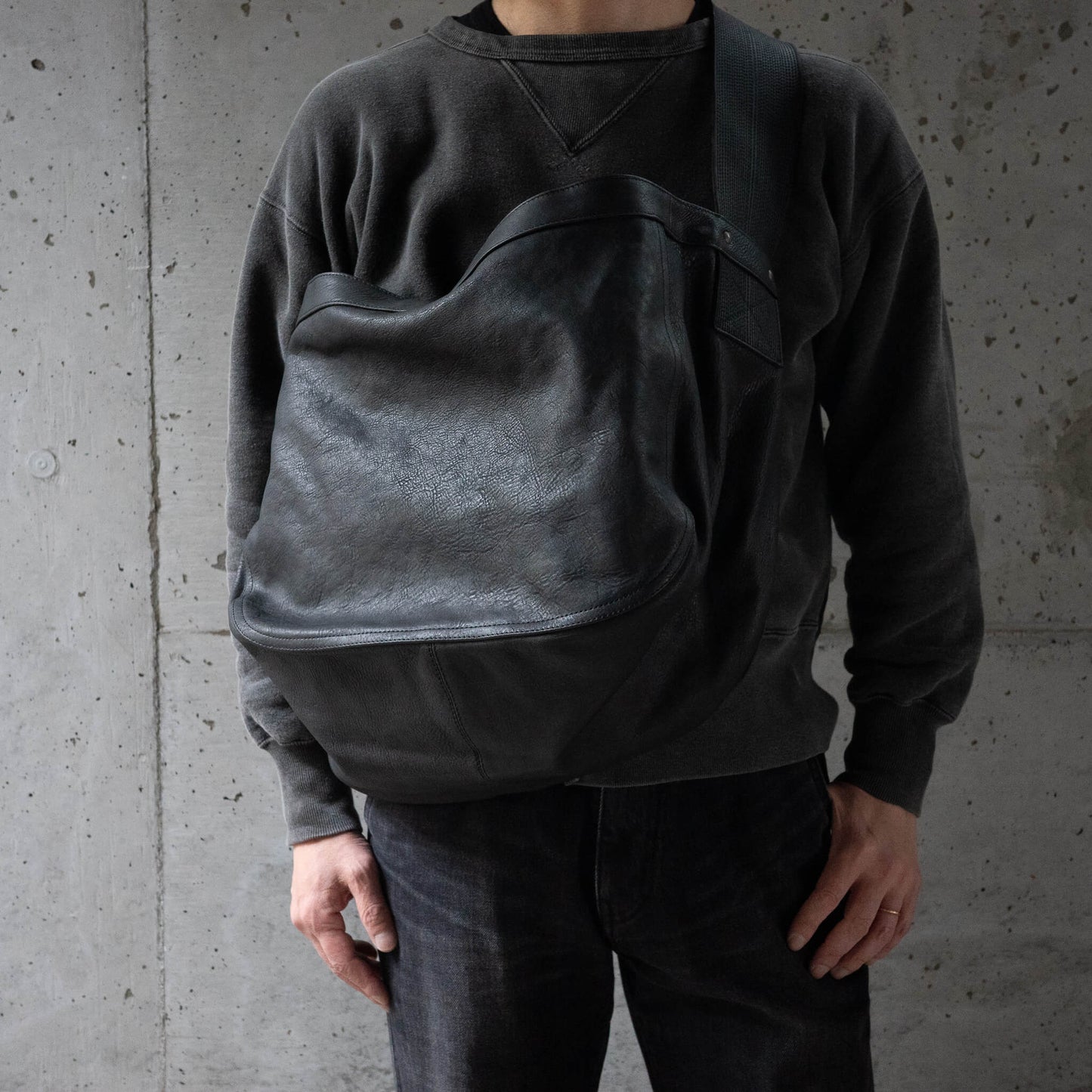 T.T Taiga Takahashi(ティー・ティー/タイガ タカハシ)/Lot.004 Newsboy Bag Horse Leather