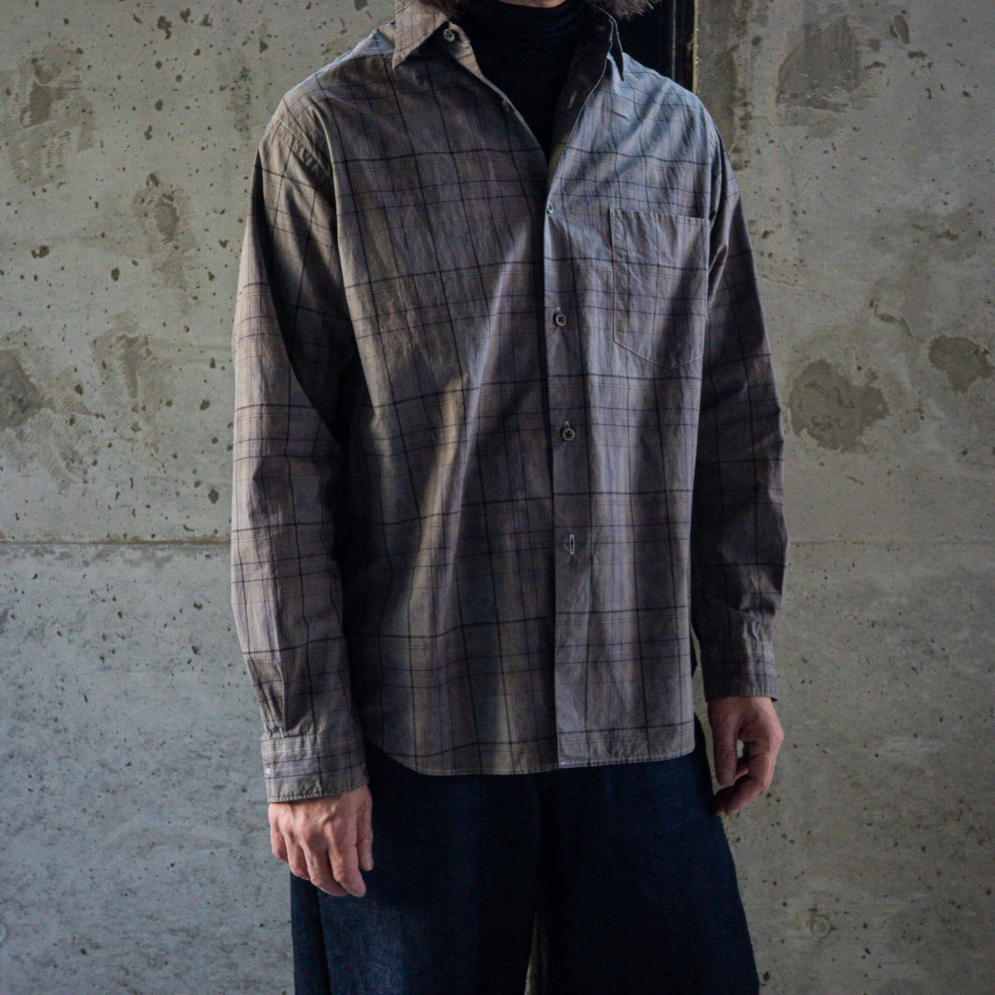 TOHNAI(トーナイ)/REGULAR COLLAR SHIRT