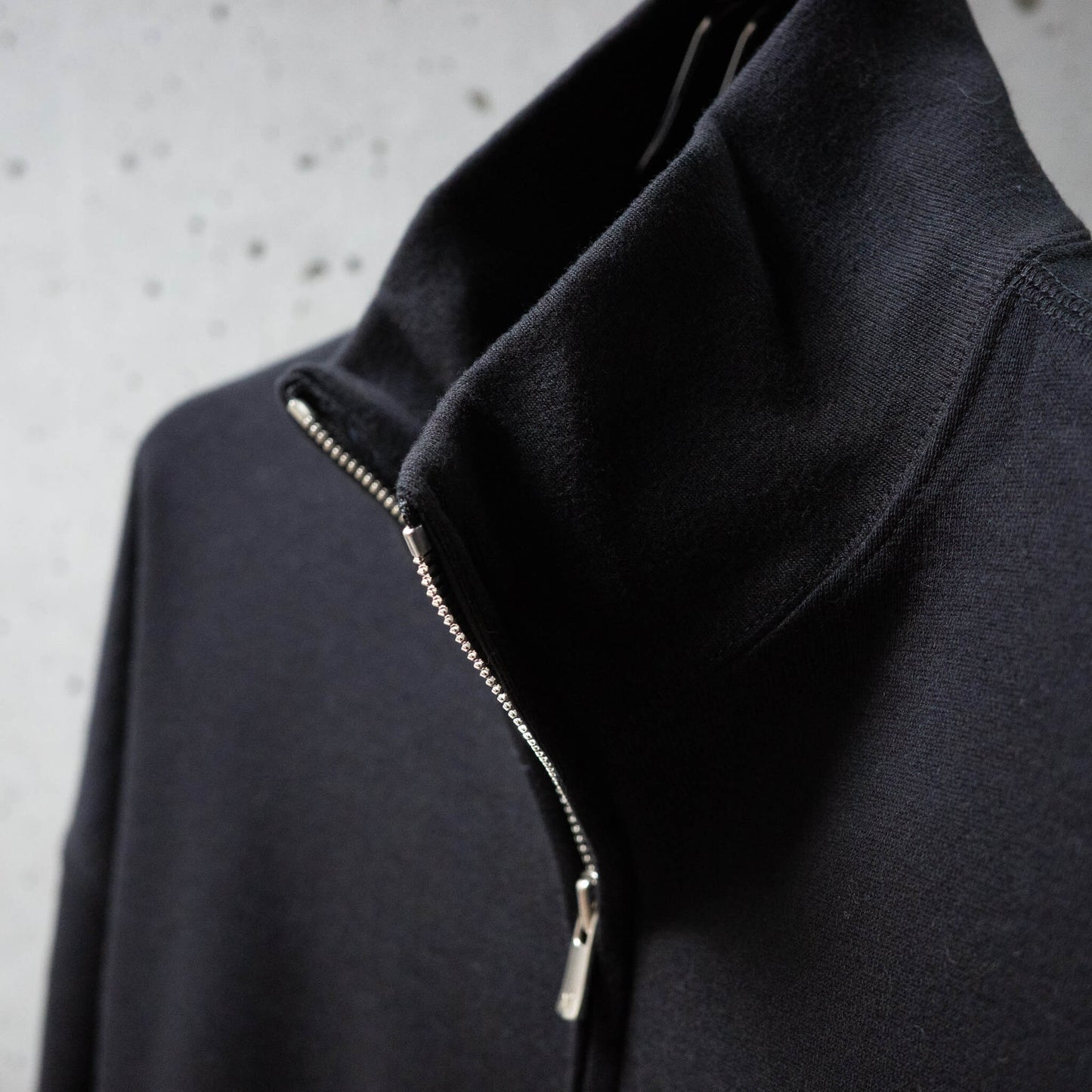 BISOWN(ビソウン)/CO/WO URAKE ZIP TRUCK JACKET