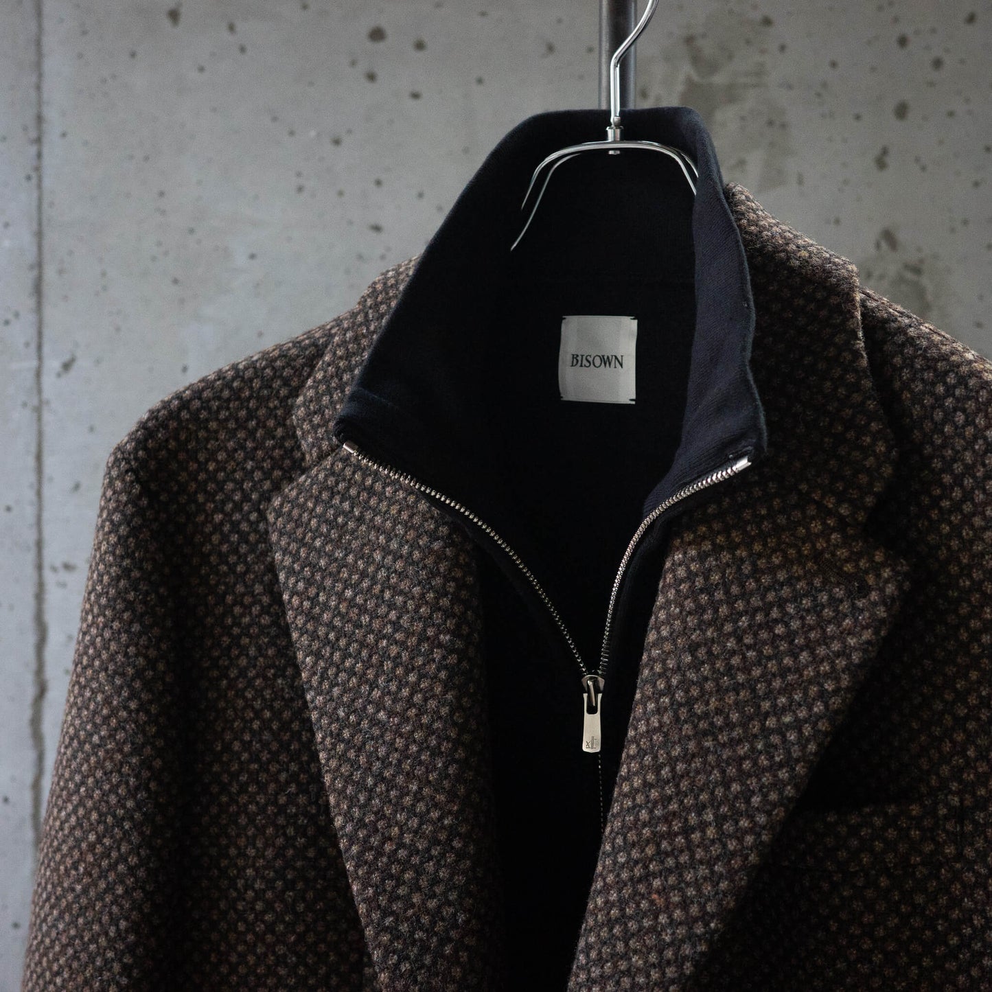 BISOWN(ビソウン)/CO/WO URAKE ZIP TRUCK JACKET