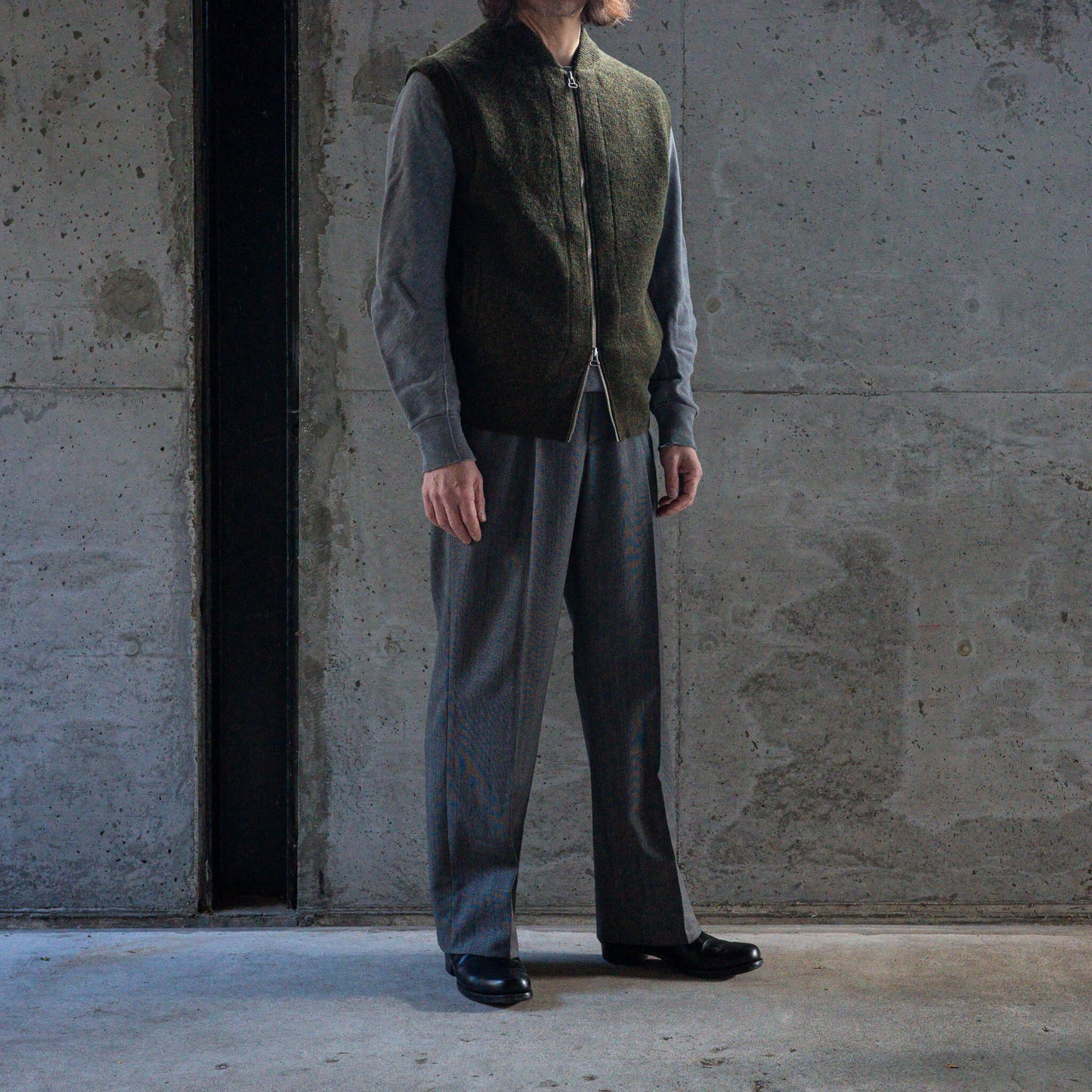 Slopeslow(スロープスロウ)/zip front vest