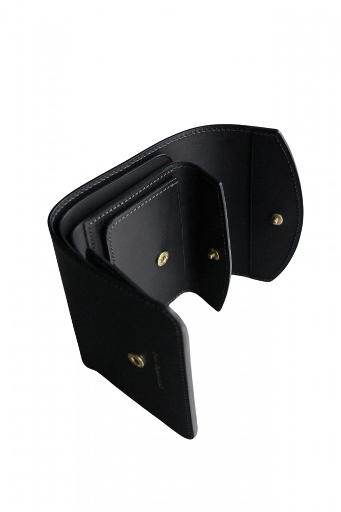 POST PRODUCTION/FLAP WALLET
