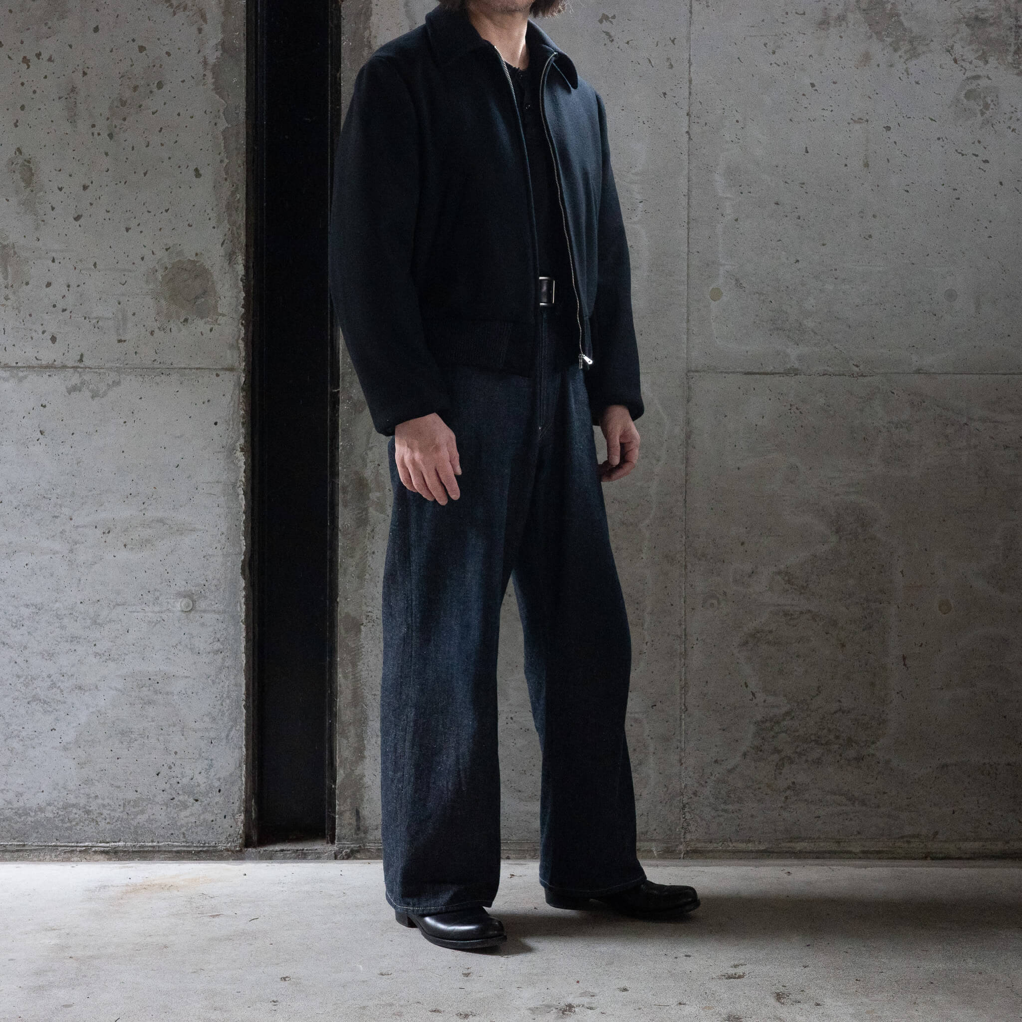 希少商品　タイガタカハシ　taiga takahashi Taiga Takahashi(タイガタカハシ) レザーニュースボーイバッグ