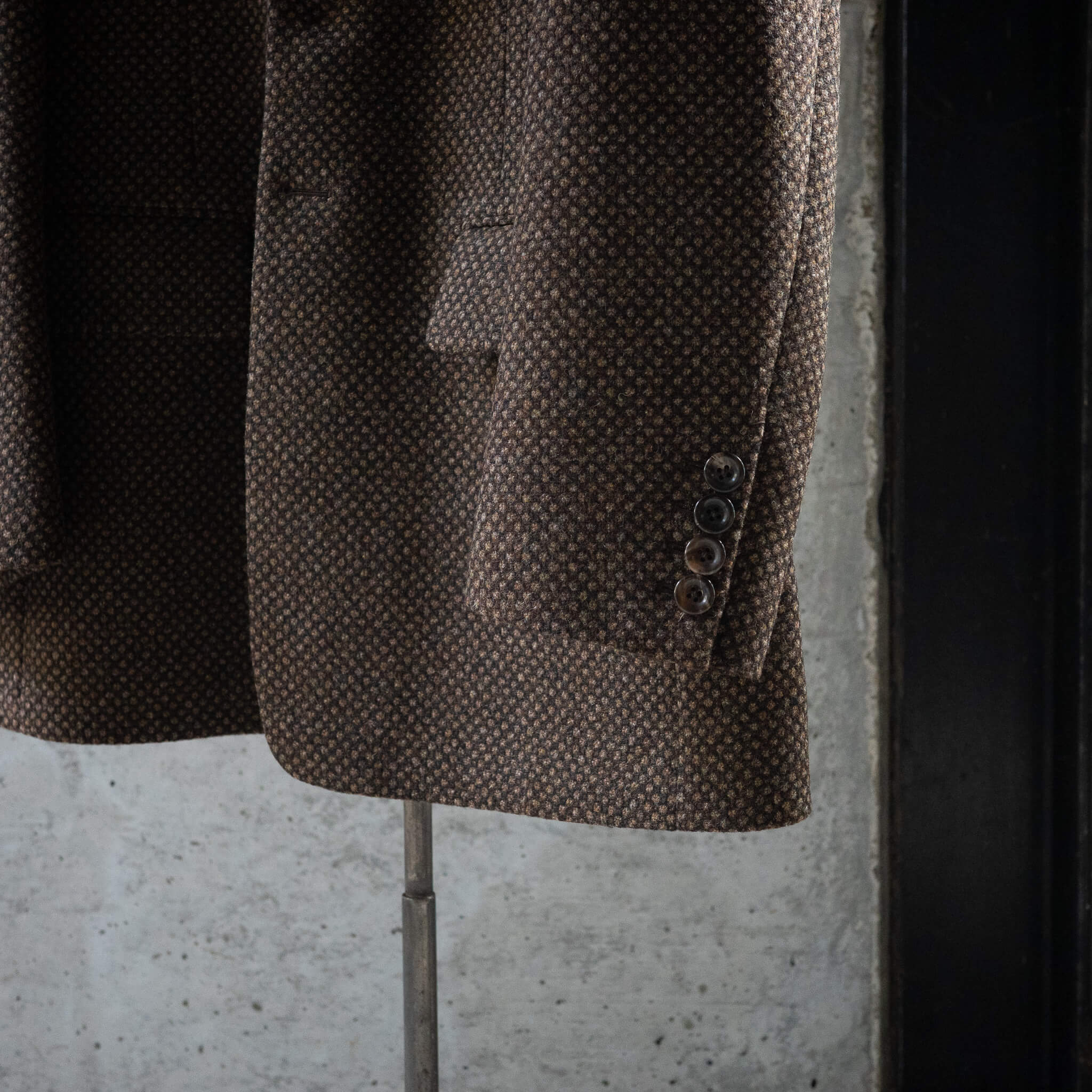 BISOWN(ビソウン)/HEAVY WOOL 2B JACKET – PEAU DE L'OURS BISOWN(ビソウン)/HEAVY WOOL 2B JACKET – PEAU DE L'OURS