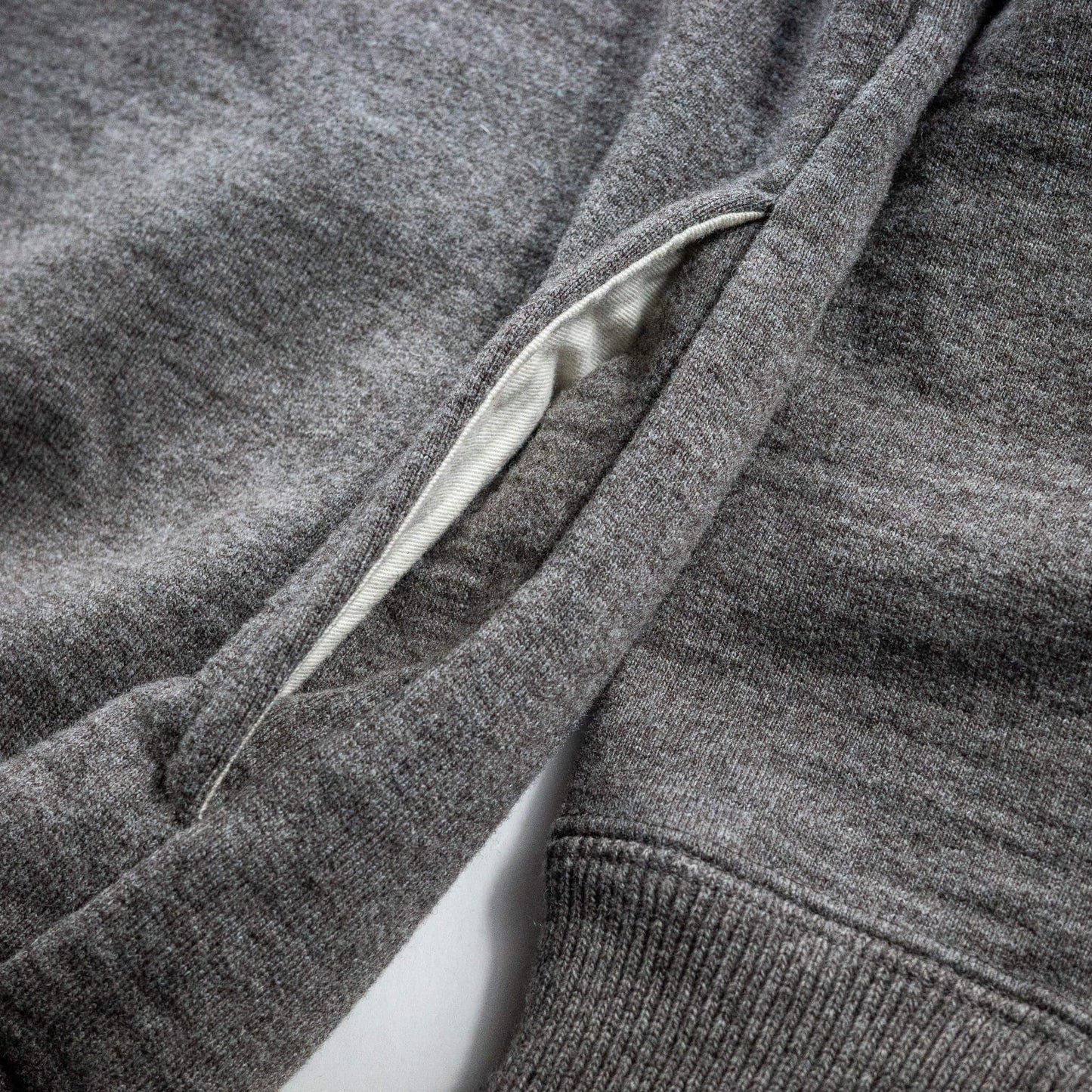 Slopeslow(スロープスロウ)/after hoodie