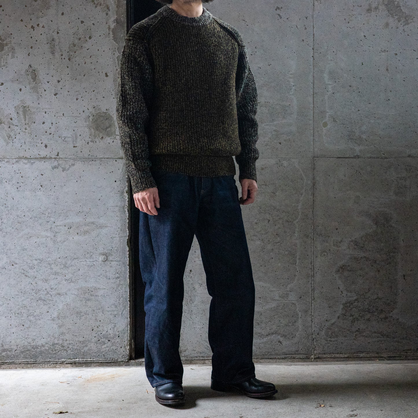 Slopeslow(スロープスロウ)/crew neck sweater