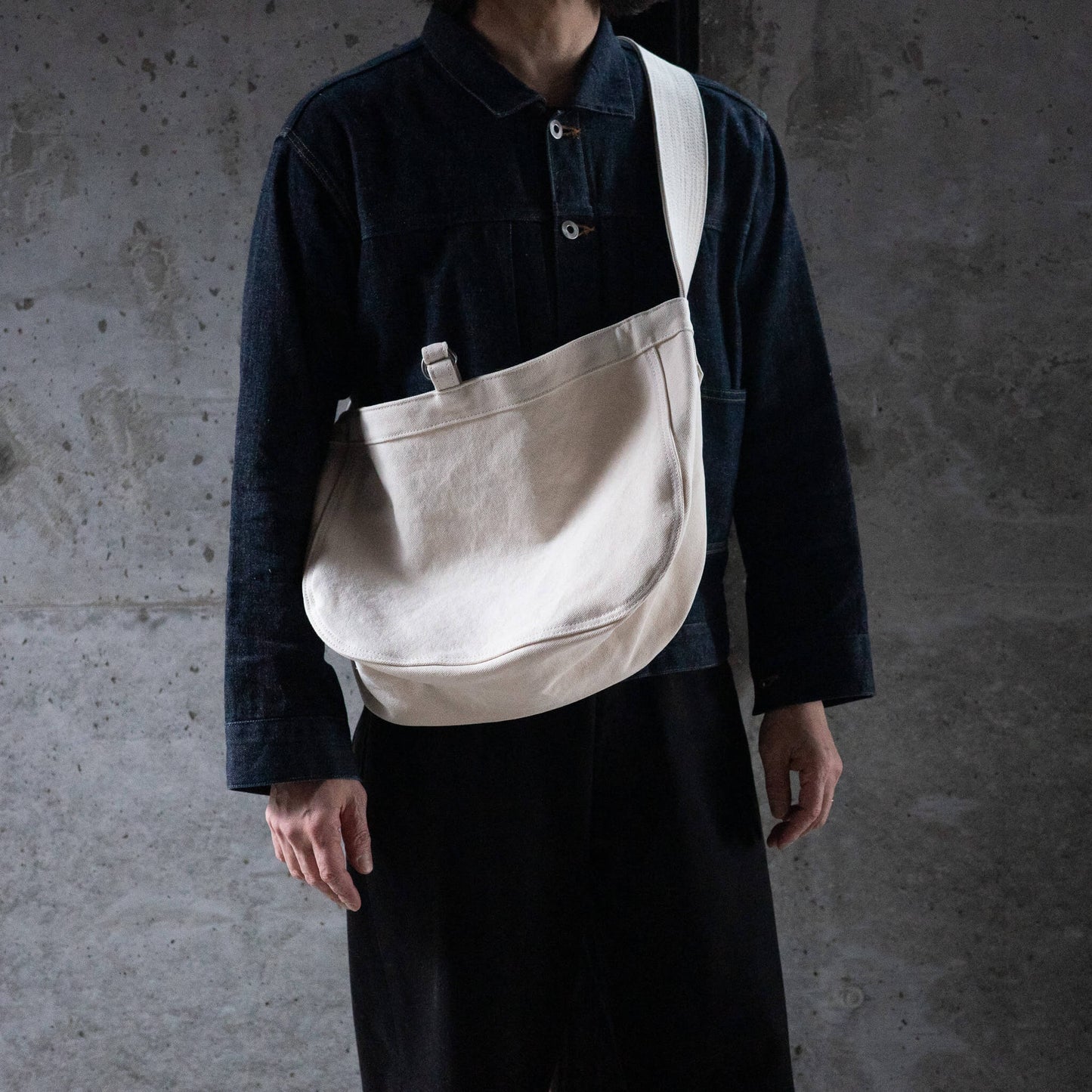 T.T Taiga Takahashi(ティー・ティー/タイガ タカハシ)/Lot.018 Newsboy Bag Small