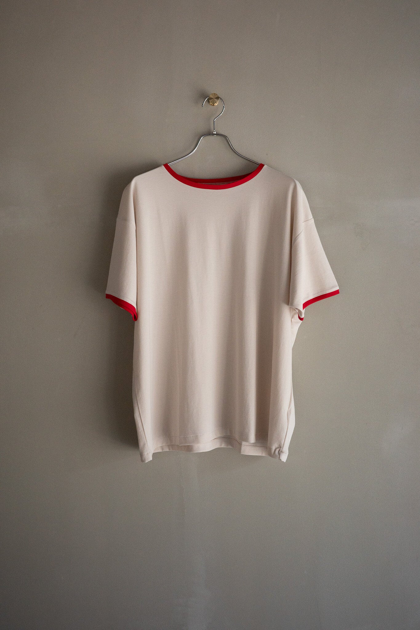 BISOWN(ビソウン)/PIMA MOKLODI RINGER TEE STONE×RED