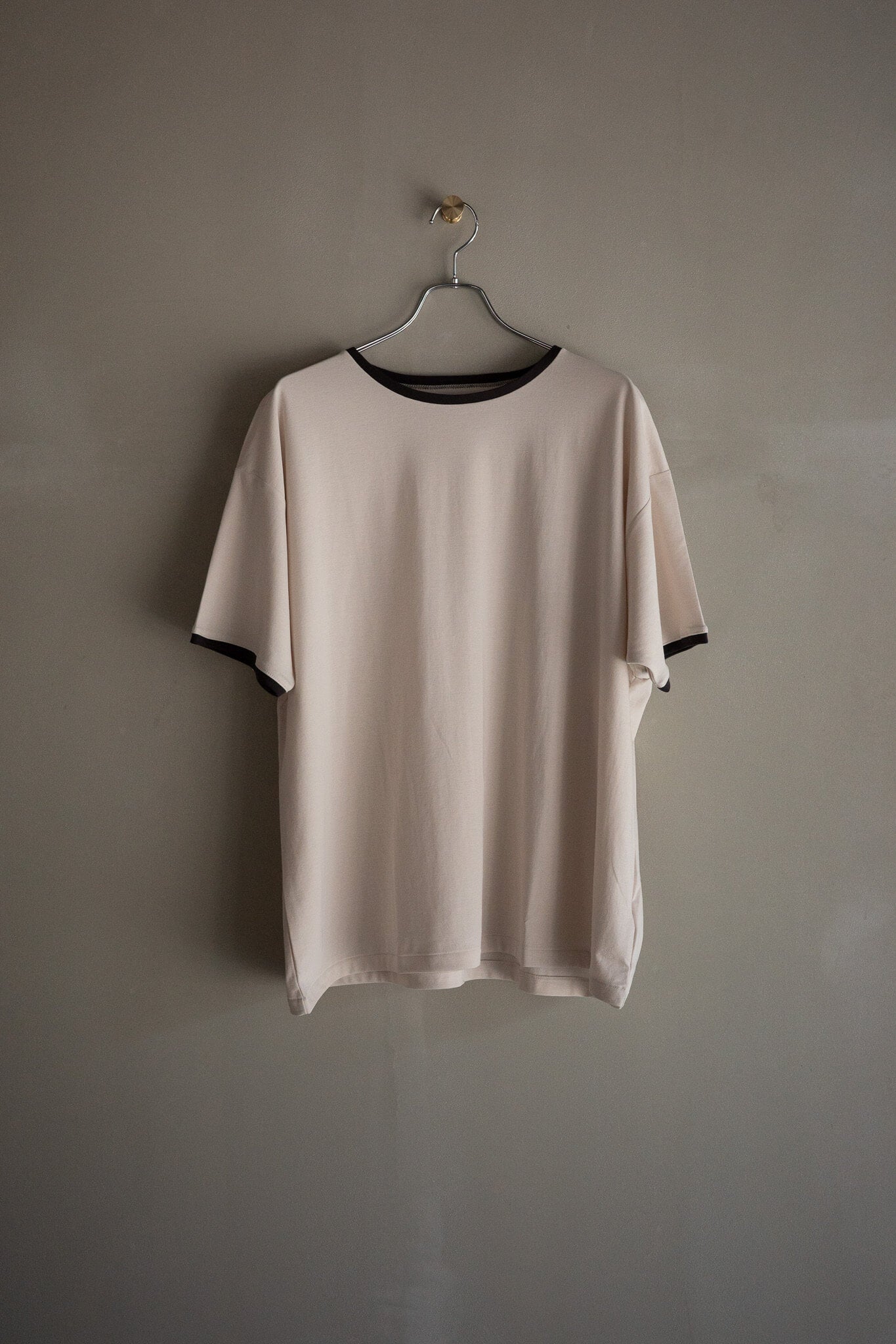 BISOWN(ビソウン)/PIMA MOKLODI RINGER TEE STONE×BROWN