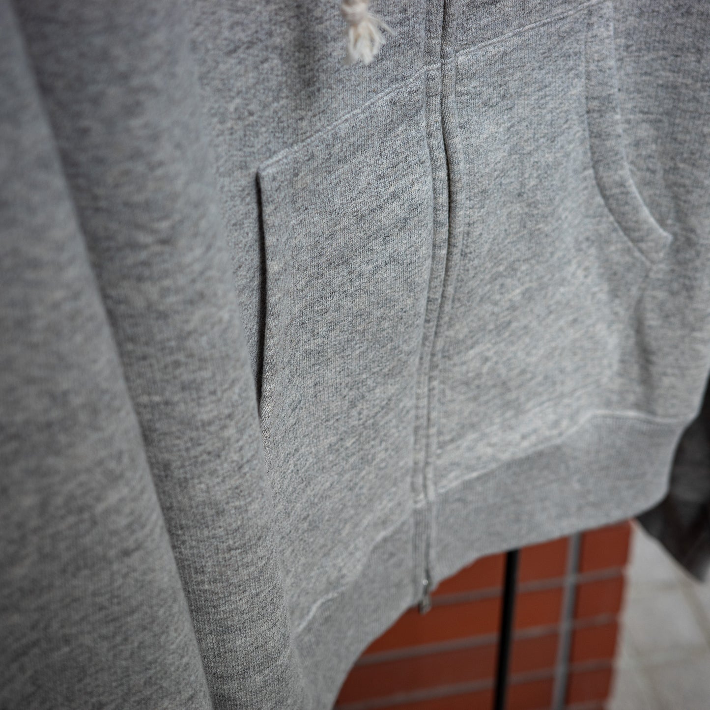BISOWN(ビソウン)/AFTER HOODIE ZIP UP SWEAT